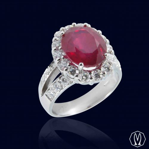 Anello Rubino e Diamanti Oro18kt