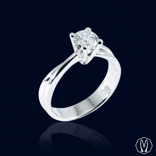 Solitario Oro e Diamante Ct 0.50