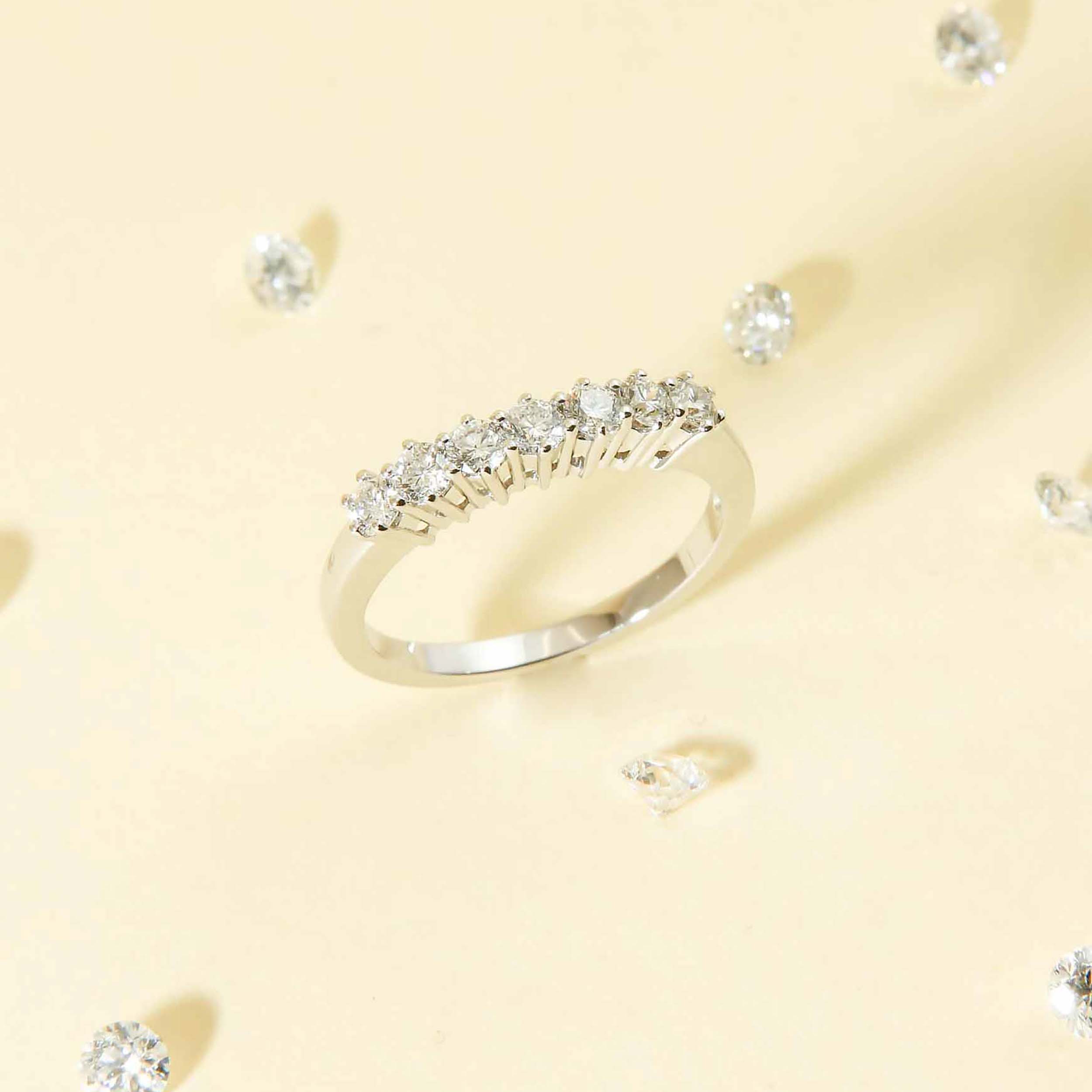Riviera 7 Diamanti Oro 18kt