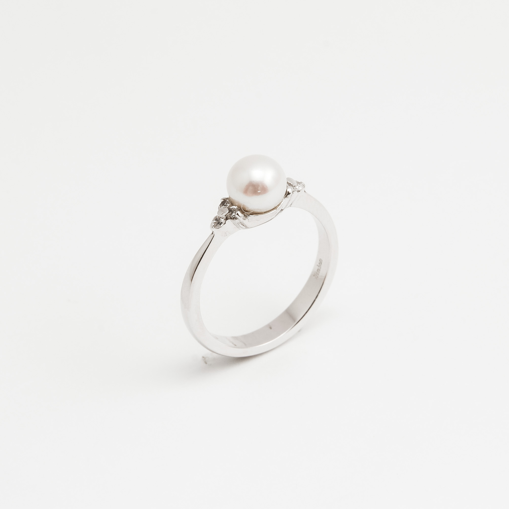 Anello Perla e Oro 18kt