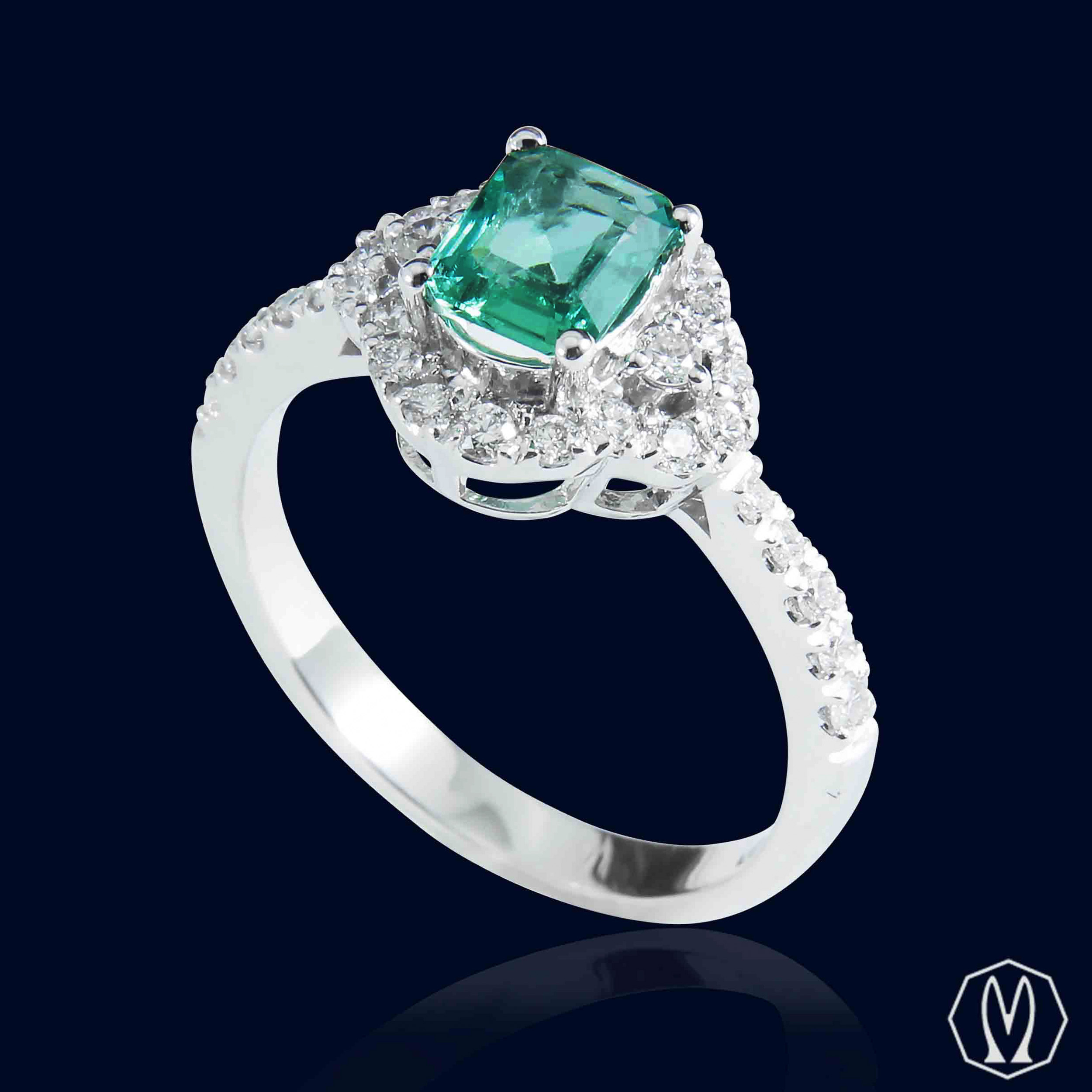 Anello Smeraldo e Diamanti Oro18kt