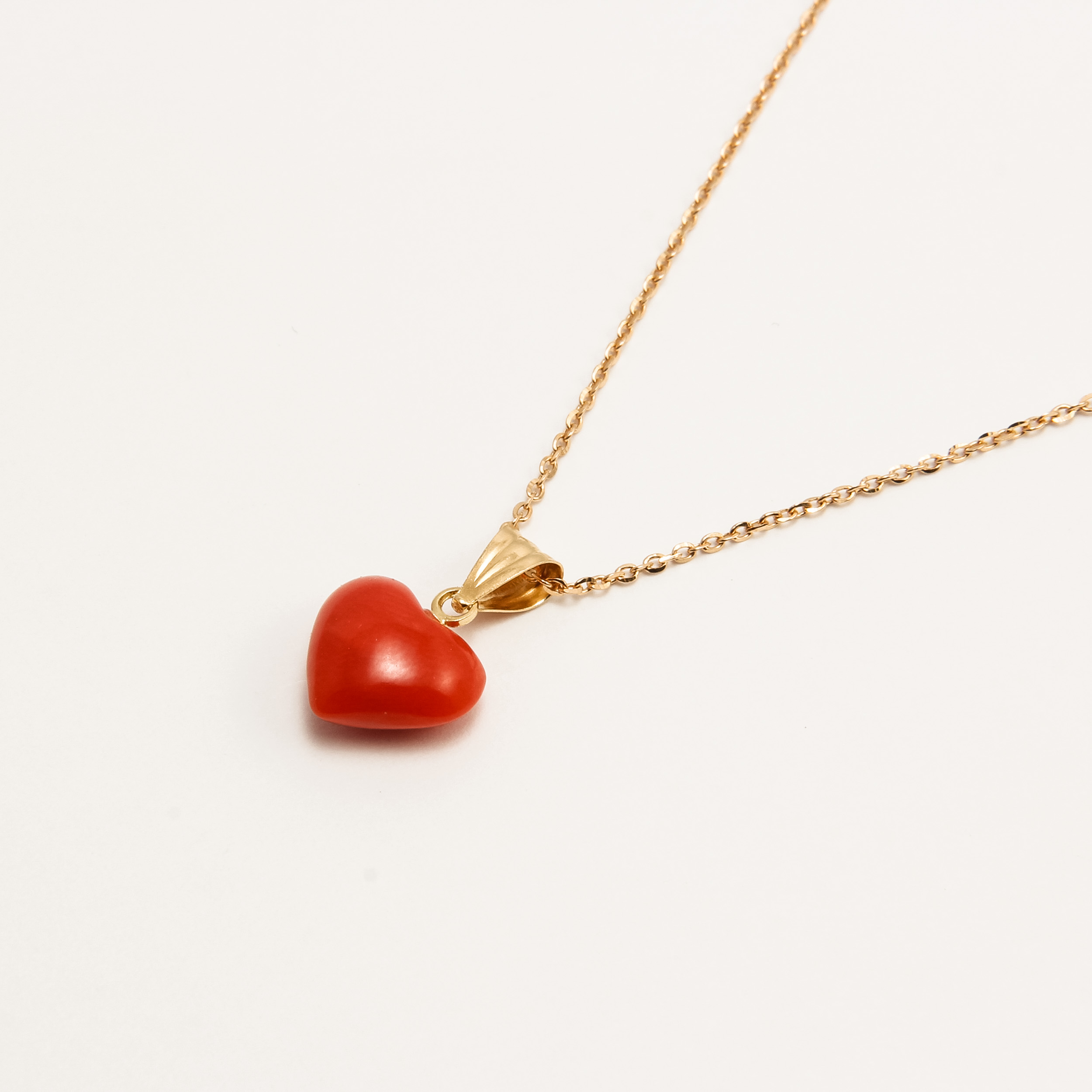 Ciondolo Cuore Corallo 18kt