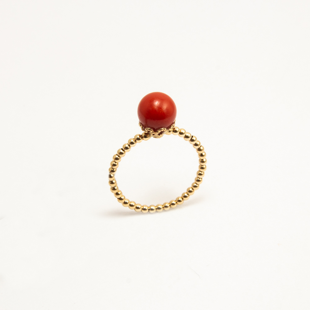 Anello Oro 18kt e Corallo