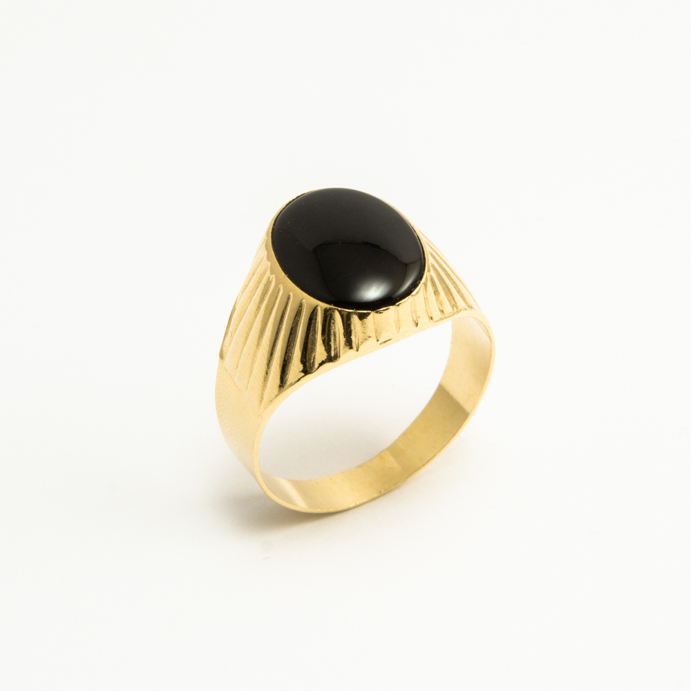 Anello in oro da uomo con onice