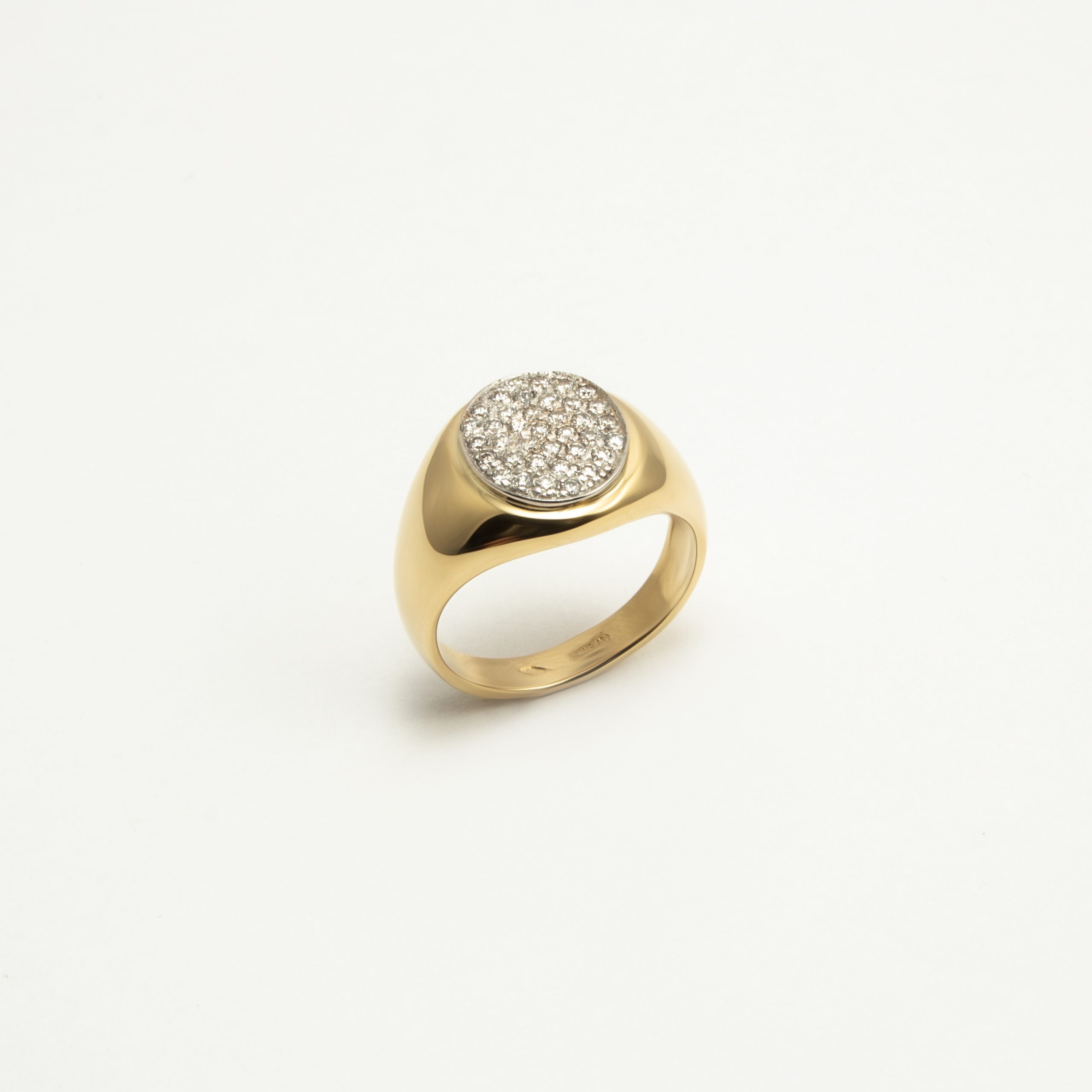 Anello Chevalier Oro 18kt Gioielleria Marchi Carlo