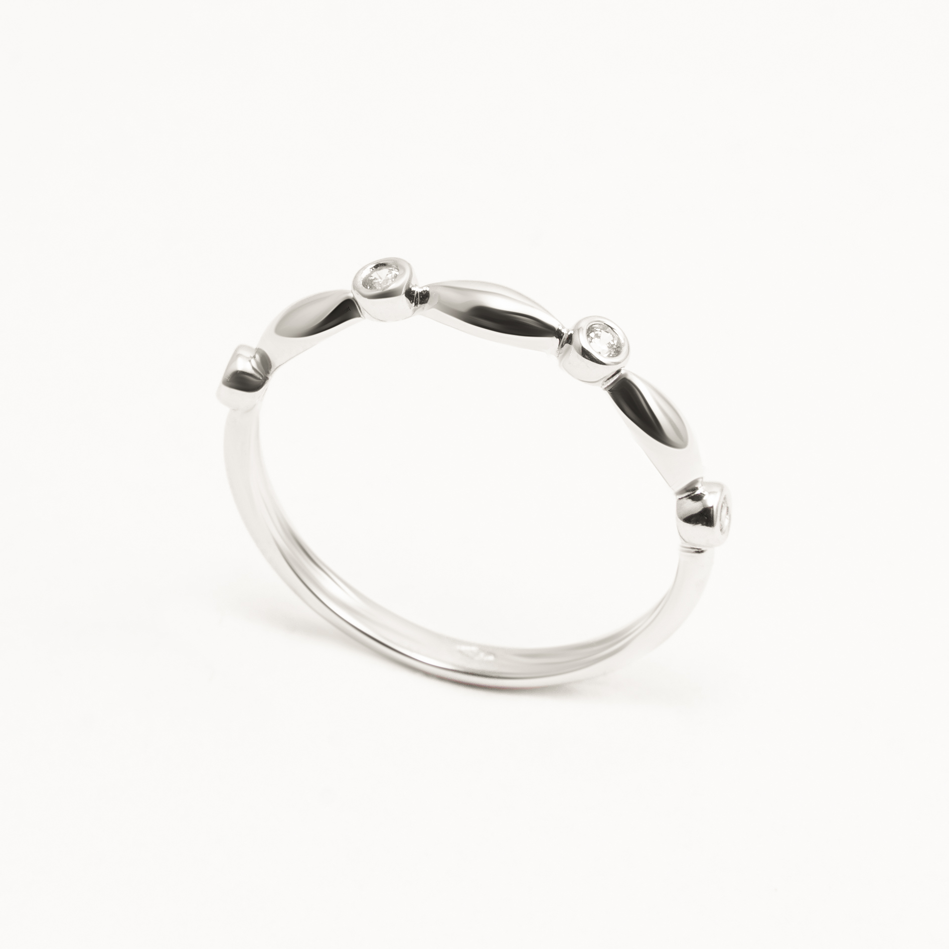Anello Zirconi Oro 18kt - immagine 3