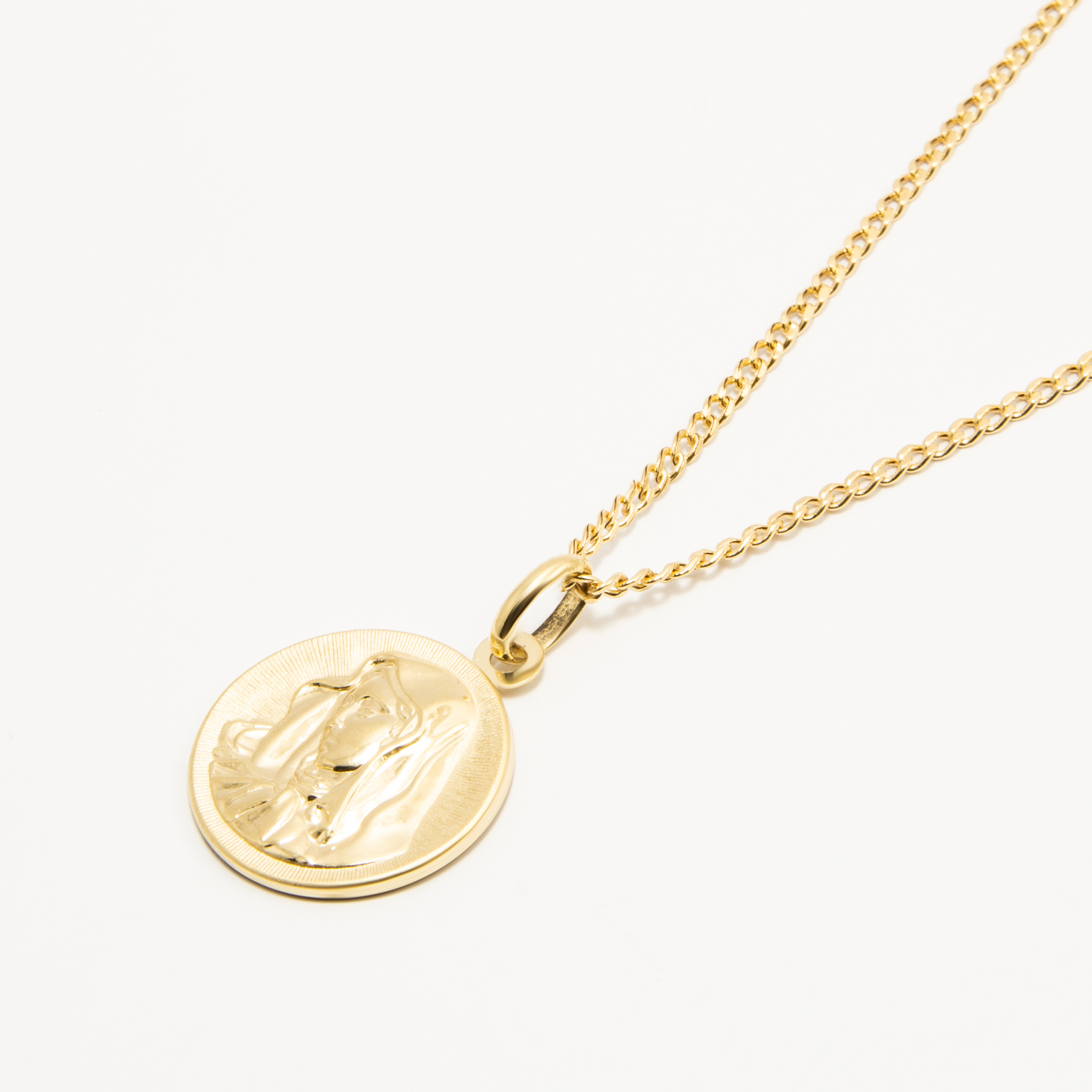 Collana Con Ciondolo Della Vergine Maria • Catena Figaro Placcata Collana Con Ciondolo Della Vergine Maria • Catena Figaro Placcata