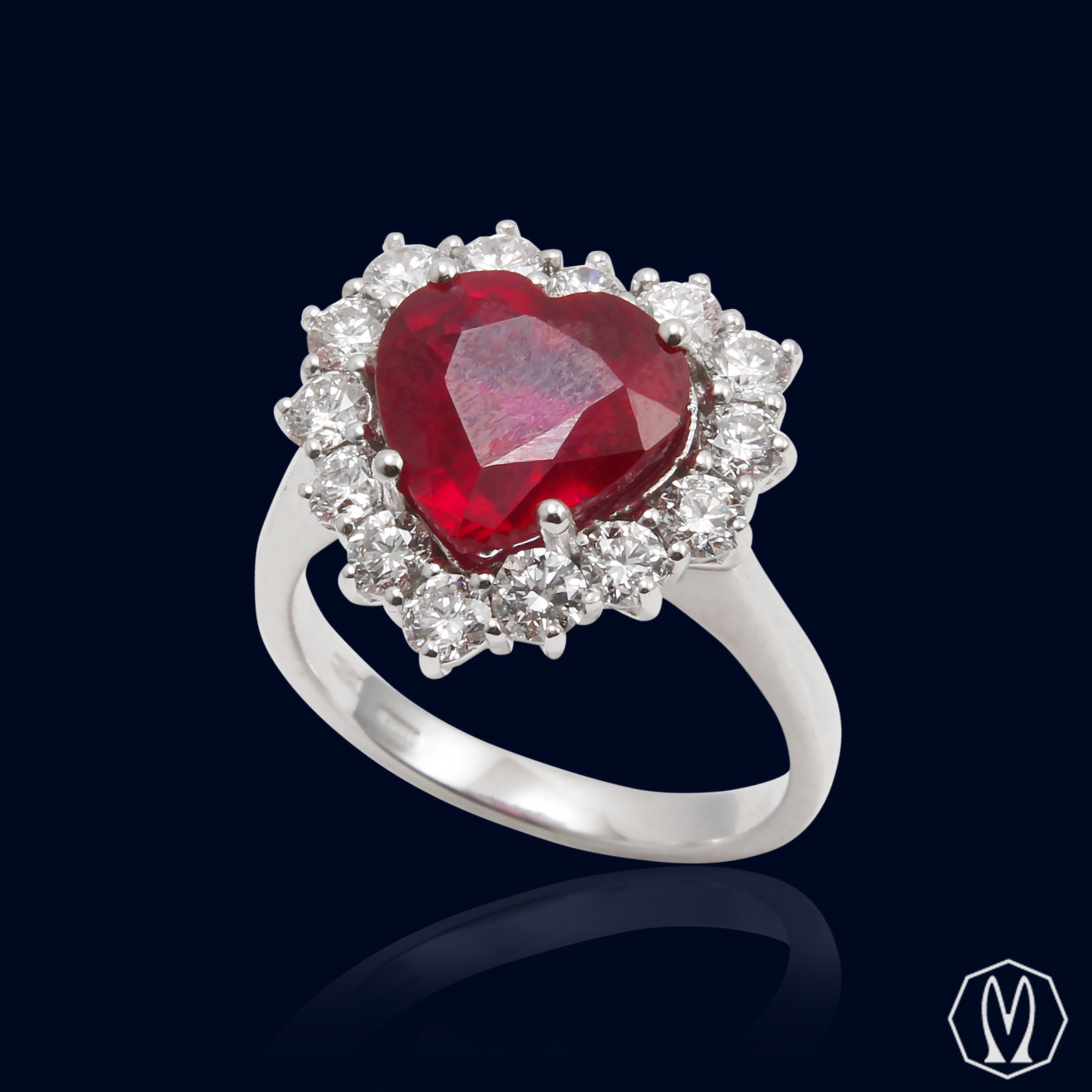 Anello Rubino Cuore e Diamanti Oro18kt Gioielleria Marchi Carlo