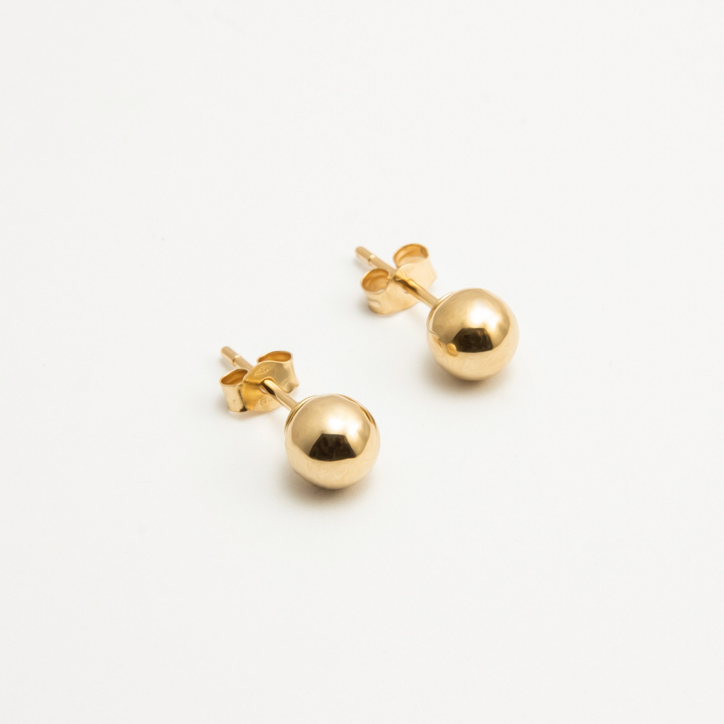 Orecchini Sfera mm 6 Oro 18Kt