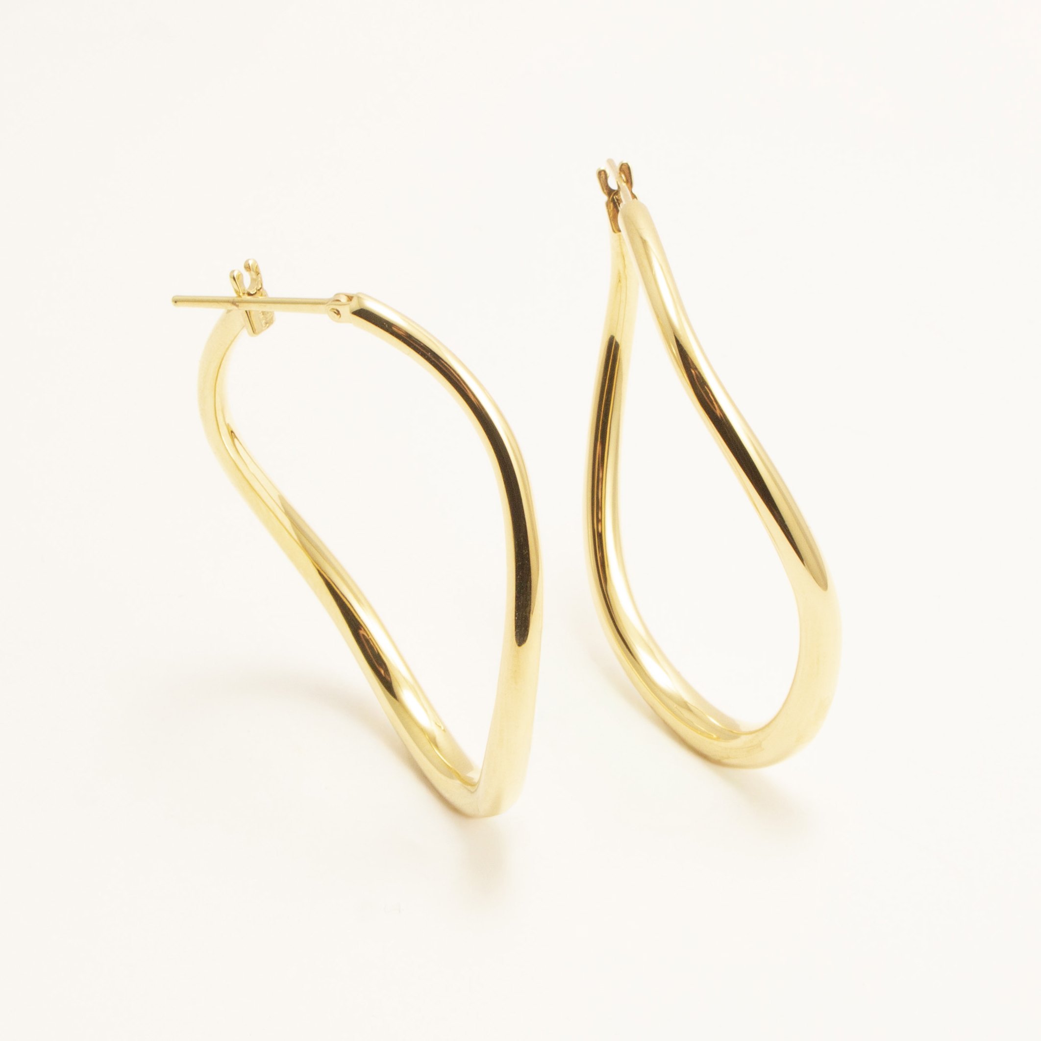 Orecchini Wave in Oro18kt