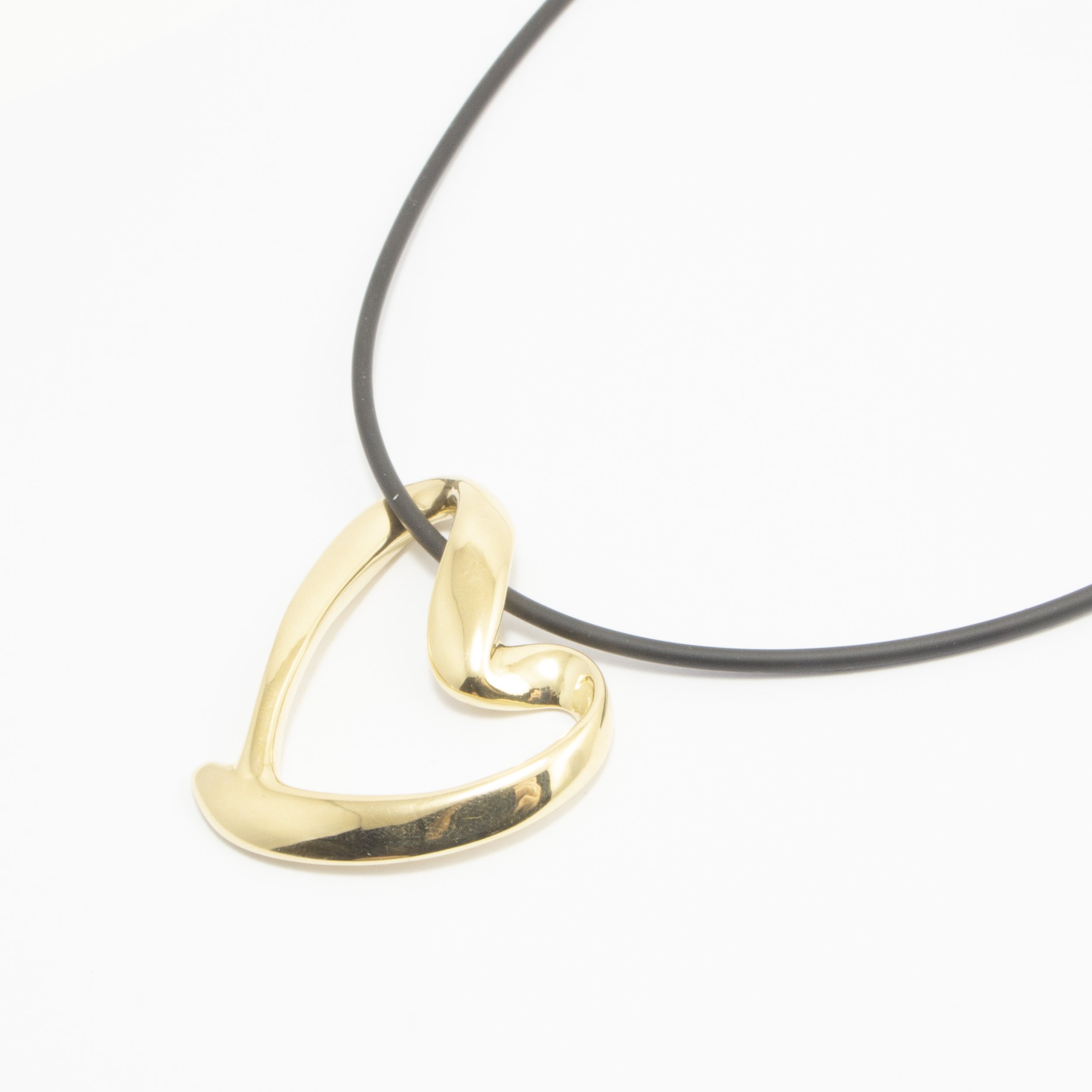 Girocollo Cuore Oro 18kt e Caucciù