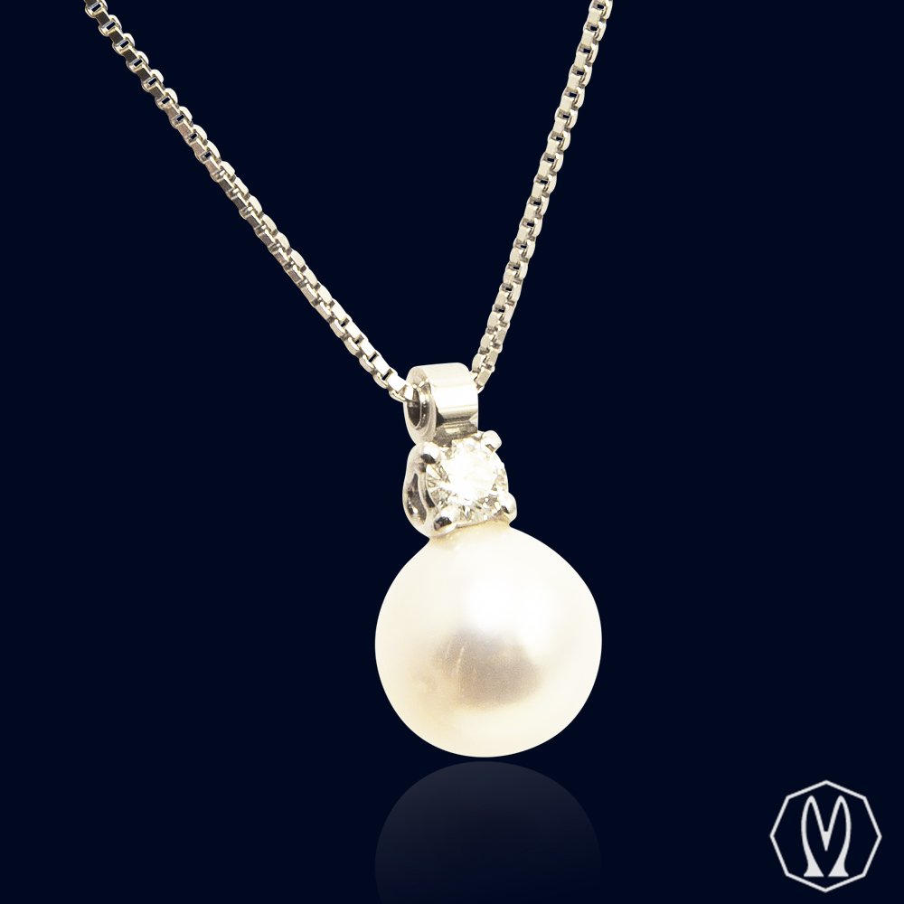 Girocollo Oro18kt Perla e Diamante