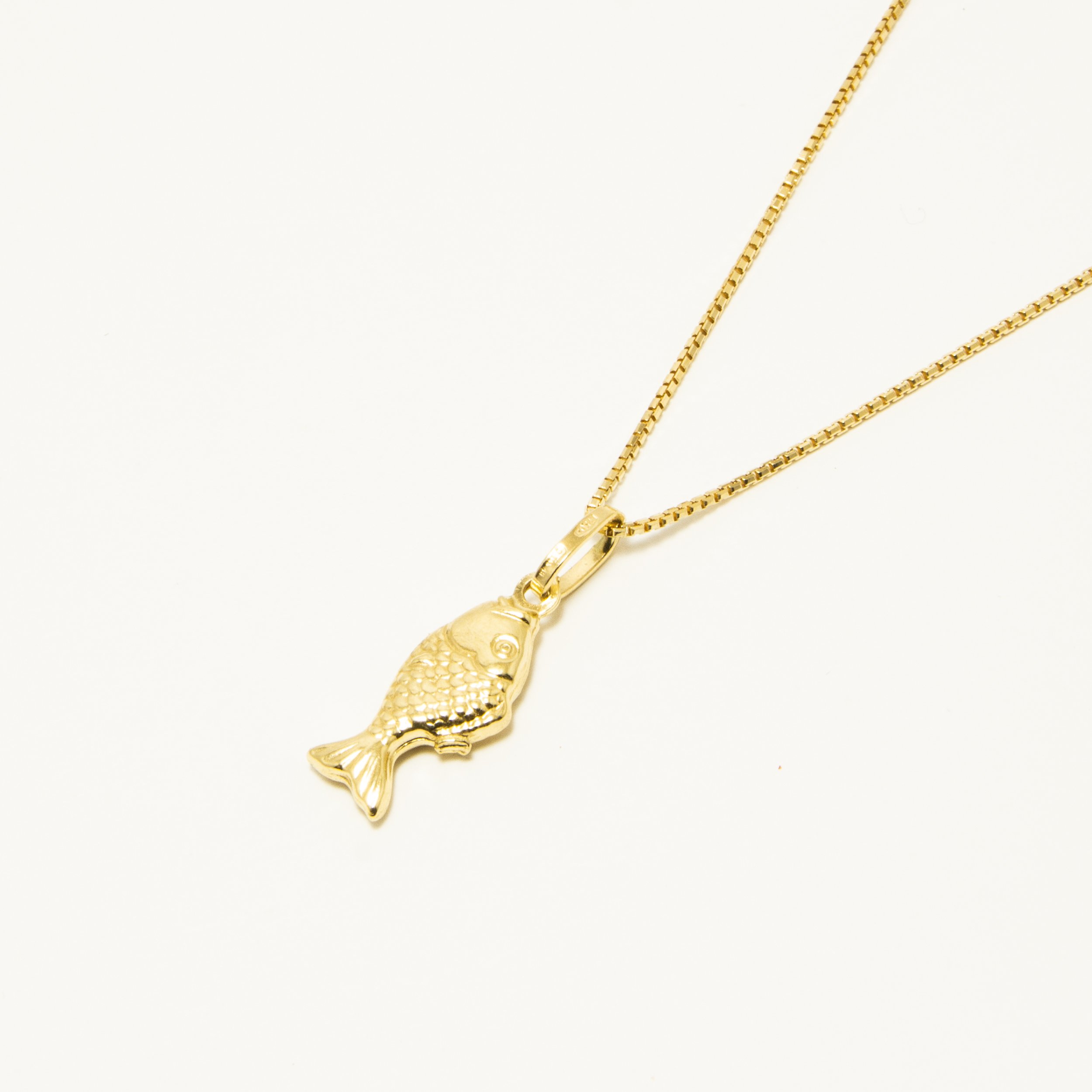 Ciondolo Pesce in Oro 18kt